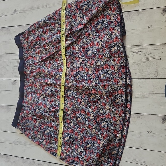 Tommy Hilfiger size 12 Lined Floral Skirt - Picture 9 of 12
